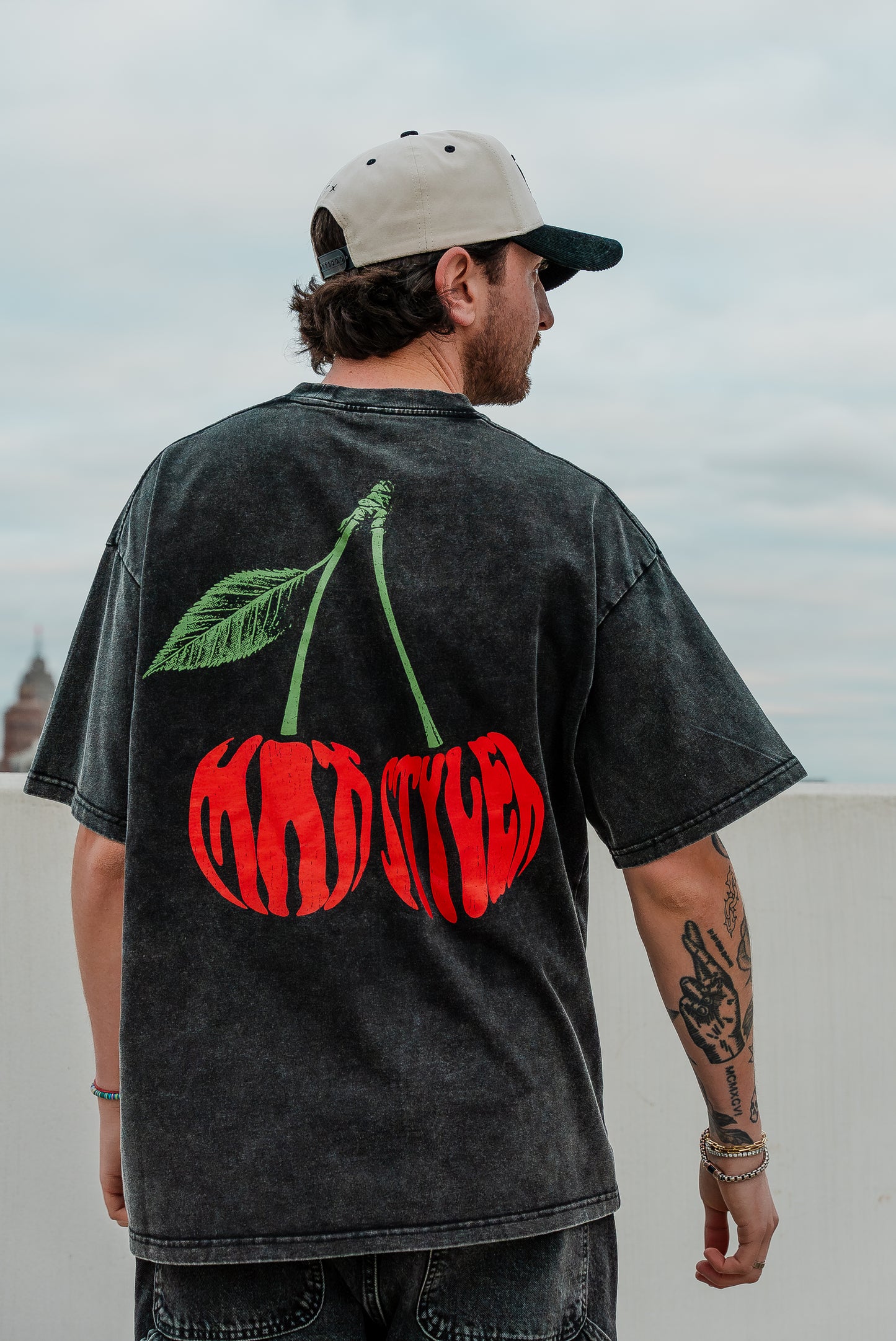 STYLER CHERRY TEE